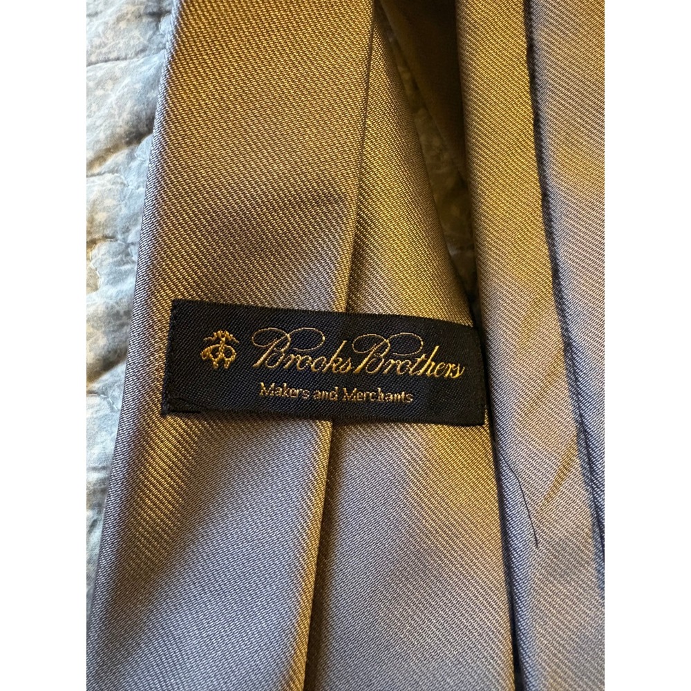 Brooks Brothers Necktie Mens OS Silver Gray Solid Silk Ribbed USA Made NEW - Picture 2 of 5